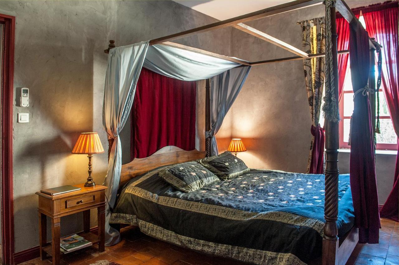 Demeure De Digoine "Chambre D'Hotes" Bourg-Saint-Andéol Exteriör bild